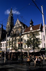 Belgique, Flandre, Anvers (Antwerpen), la Groenplaats adjacente à la cathédrale
