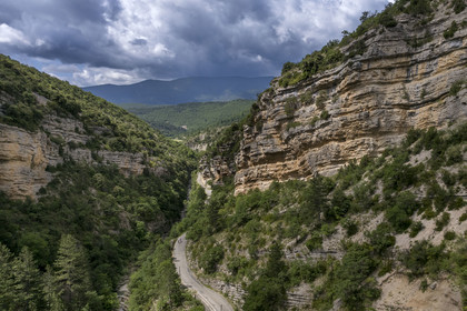 France, Drome, regional natural park of Baronnies provencales, the Aulan gorges alongside the Toulourenc river (aerial view)