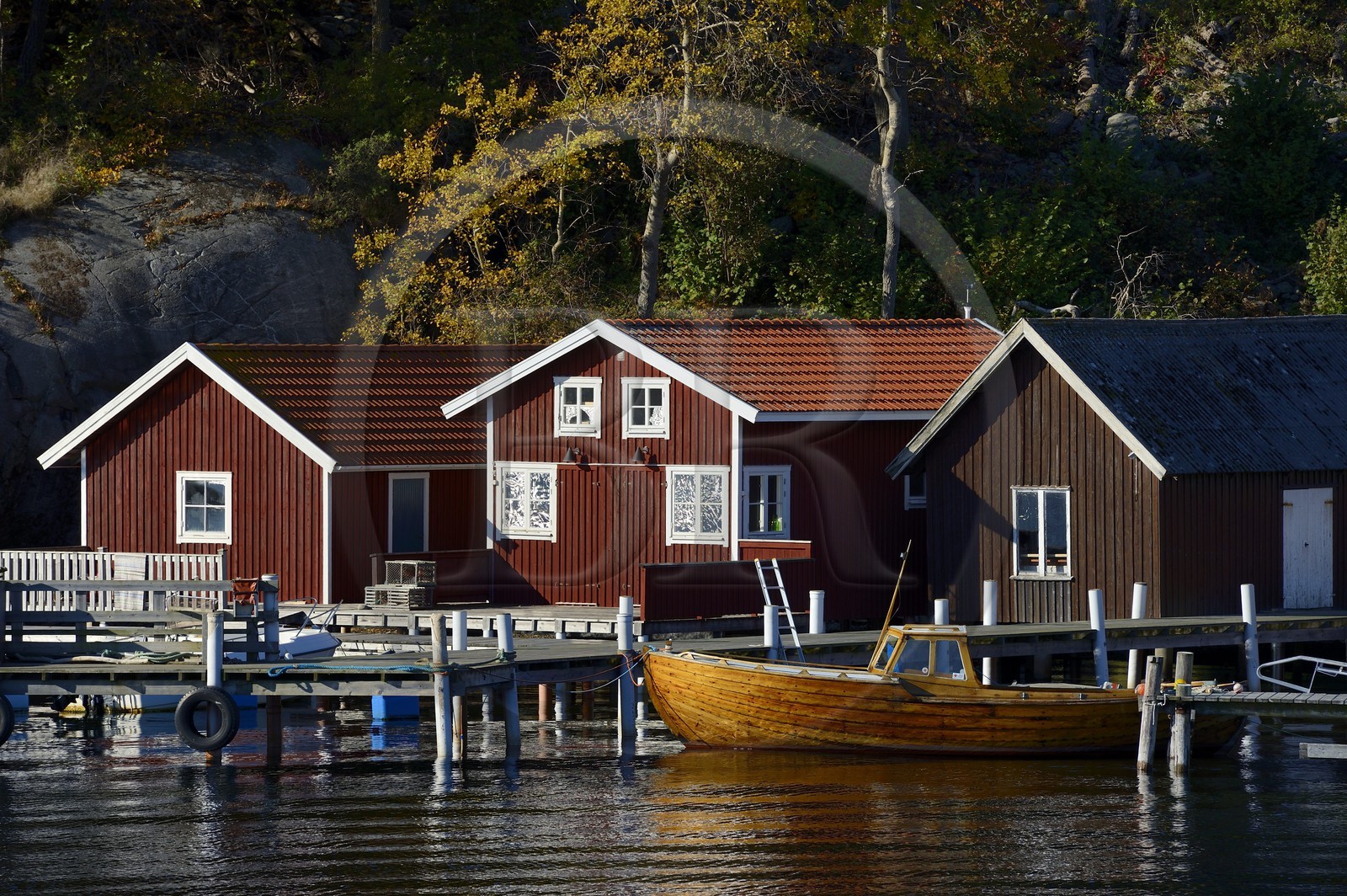 Suède, Västra Götaland, Iles Koster, le detroit de Koster à Vastra bryggan sur l'Ile de Nordkoster
