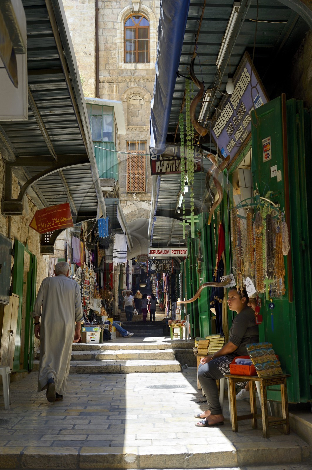 Israel, Jérusalem, ville sainte, vieille-ville classée Patrimoine Mondial de l'UNESCO, la Via Dolorosa (Chemin de Croix) dans le quartier musulman