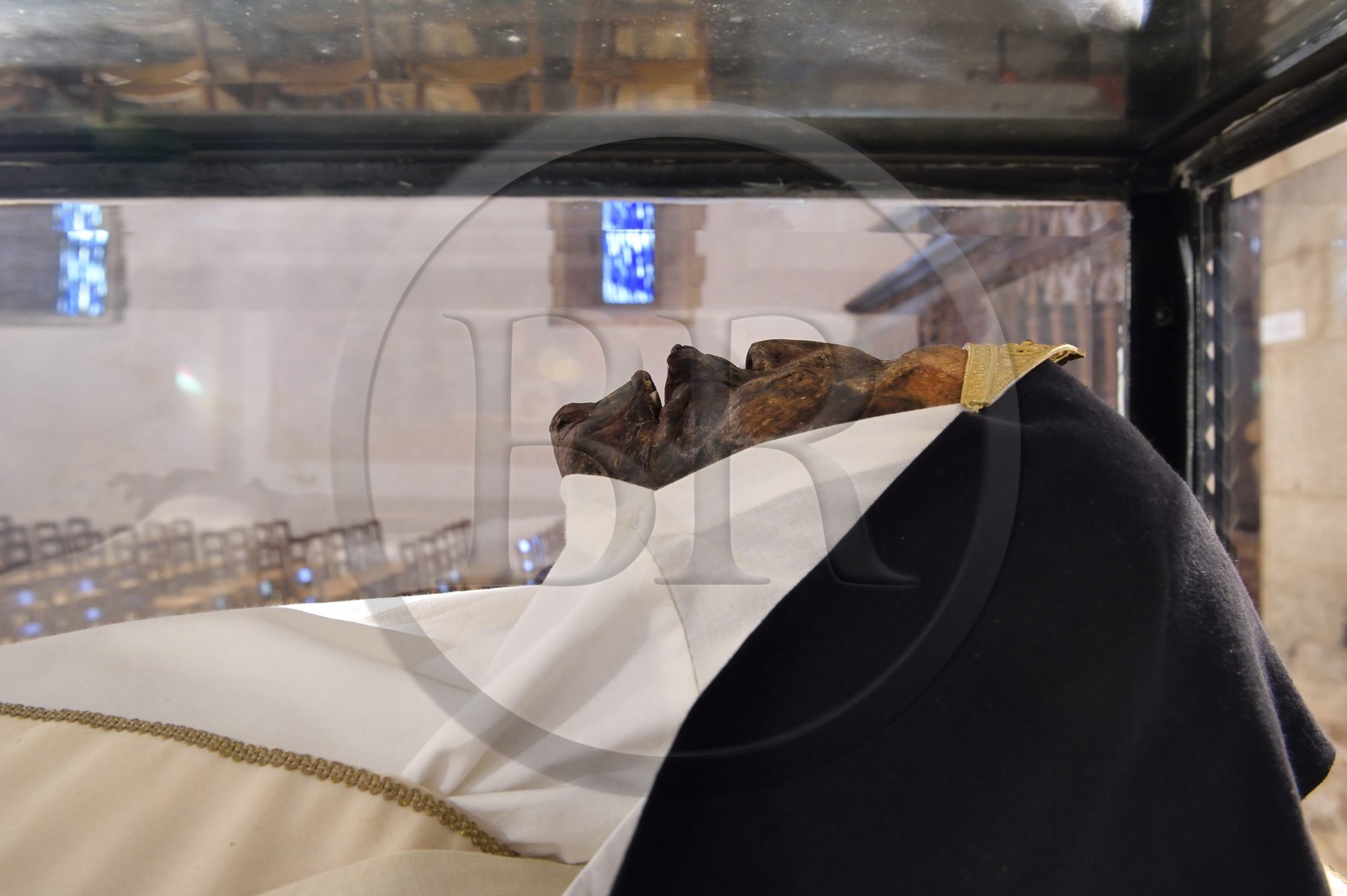 France, Var (83), La Dracénie, Les Arcs-sur-Argens, chapelle Sainte Roseline et abbatiale de l'ancien monastère de la Celle-Roubaud, momie de sainte Roseline qui mourut en 1329 à 66 ans