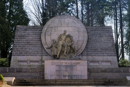 France, Meuse (55), région de Verdun, monument à la mémoire d'André Maginot