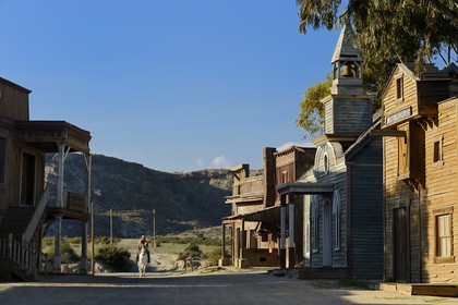 Espagne, Andalousie, province de Almeria, désert de Tabernas, parc d'attraction Fort Bravo Texas Hollywood, c'est ici que fut tourné les 7 Mercenaires de John Sturges mais aussi Les Pétroleuses de Christian-Jaque et Pour Une Poignée de Dollars de Sergio Leone