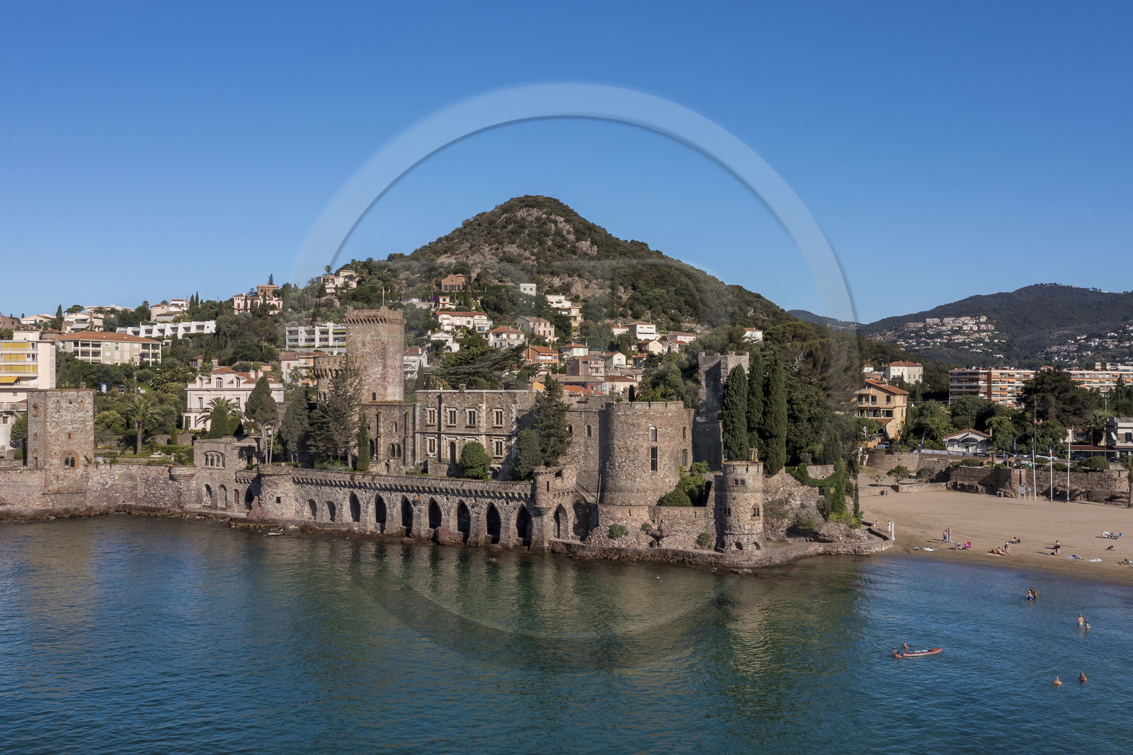 France, Alpes-Maritimes (06), Mandelieu-la-Napoule, chateau de La Napoule (XII-XIXe siècle) (vue aérienne)