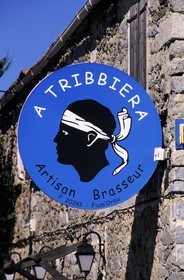 France, Haute-Corse (2B), emblème corse de la tête de Maure, brasserie artisanale