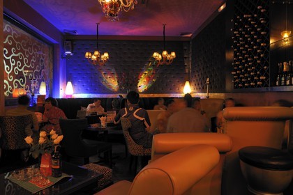 Vietnam, Hanoï, quartier du lac Hoan Kiem, le bar branché I-Box