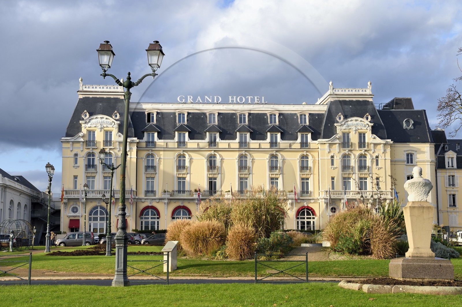 France, Calvados (14), Pays d'Auge, la côte Fleurie, Cabourg, le Grand Hotel, Marcel Proust y séjourna chaque été de 1907 à 1914 France, Calvados (14), Pays d'Auge, la côte Fleurie, Cabourg, le Grand Hotel, Marcel Proust y séjourna chaque été de 1907 à 1914