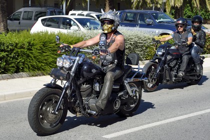 France, Var (83), Presqu'Ile de Saint-Tropez, Cogolin, défilé de Harley pour l'Eurofestival, plus gros rassemblement de Harley-Davidson d'Europe