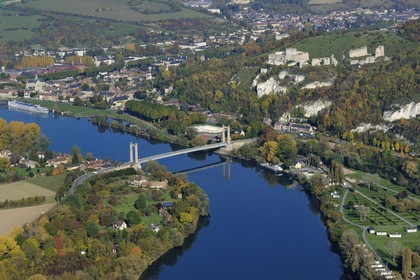 France, Eure, Les Andelys, Chateau Gaillard, 12th century fortress built by Richard the Lionheart (aerial view)