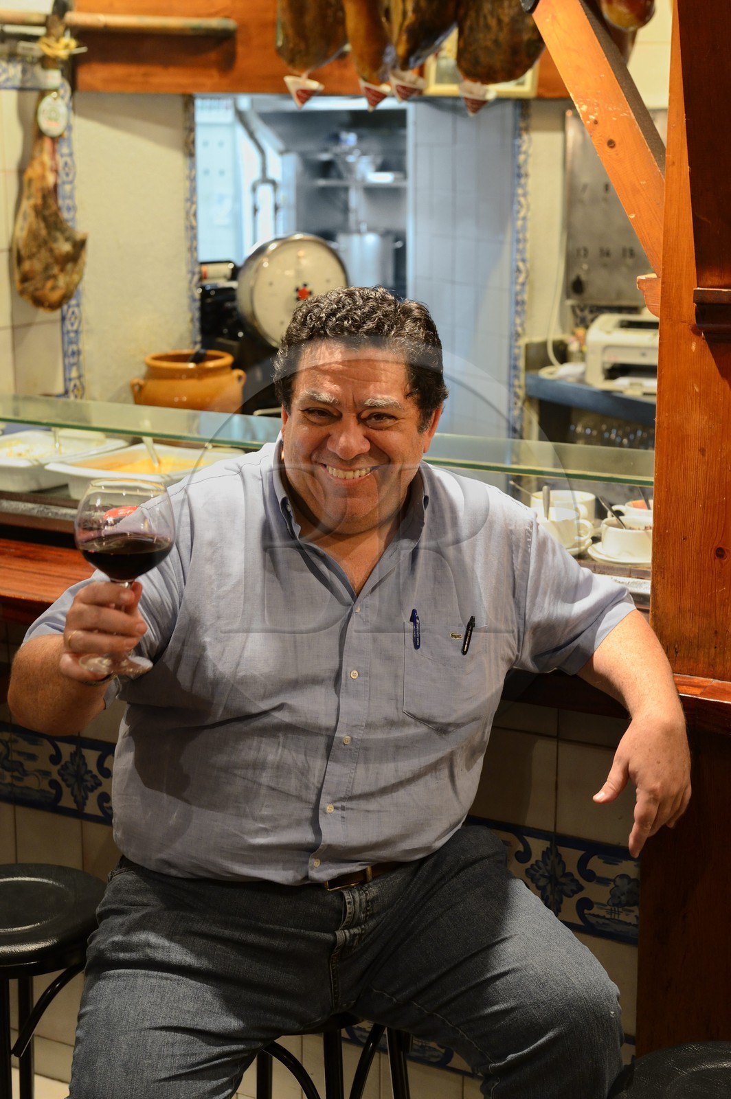 Espagne, Andalousie, Séville, Enrique Becerra dans son Restaurant