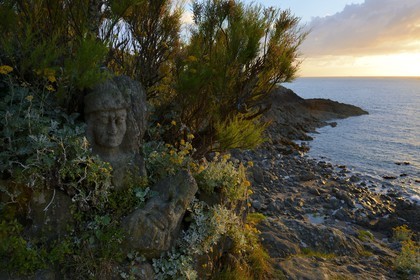 France, Ille-et-Vilaine, St Malo, Rotheneuf, stones sculpted by Foure abbot between 1870 and 1917