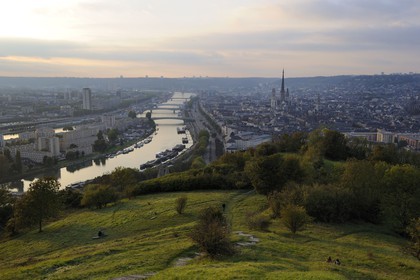 France, Seine Maritime, Rouen, view over the Seine and the city center