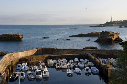 France, Pyrenees Atlantiques, Basque Country, Biarritz, Port des Pecheurs, the lighthouse in the background