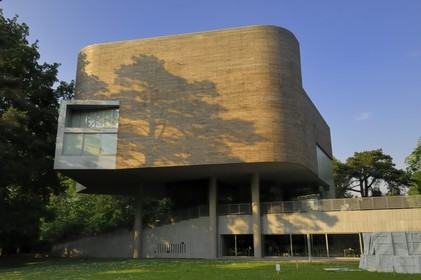 Republic of Ireland, County Cork, Cork, University College Cork (UCC), the Lewis Glucksman Gallery by architects O'Donnell & Tuomey