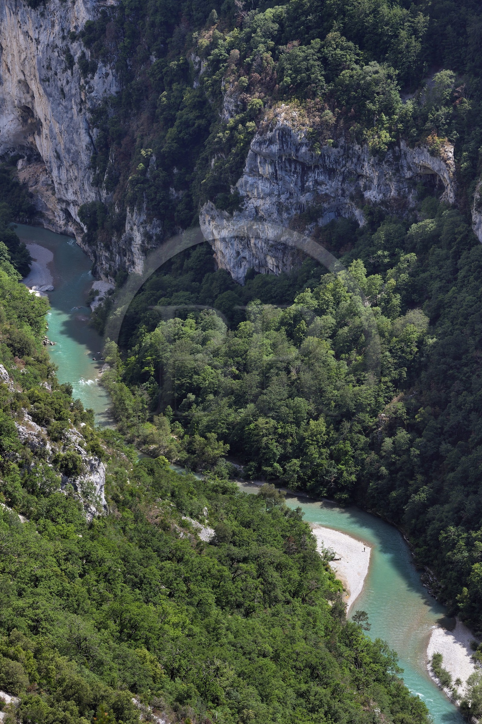 France, Alpes-de-Haute-Provence (04), Parc Naturel Régional du Verdon, Grand Canyon du Verdon, La-Palud-Sur-Verdon, gravières du Verdon accessibles uniquement par le sentier Blanc-Martel sur le GR4