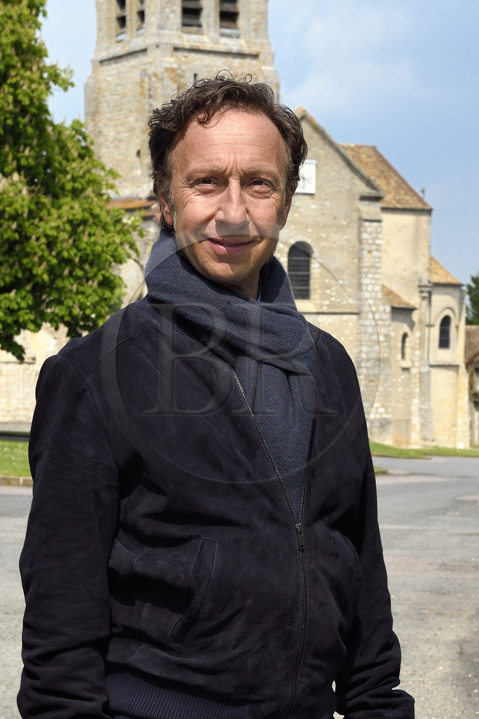France, Yvelines (78), Montchauvet, tournage pour la télévision du Village Préféré des Français avec Stéphane Bern