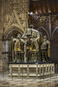 Espagne, Andalousie, Séville, la cathédrale, classé Patrimoine Mondial de l'UNESCO, mausolé de Christophe Colomb (mausoleo de Colon)
