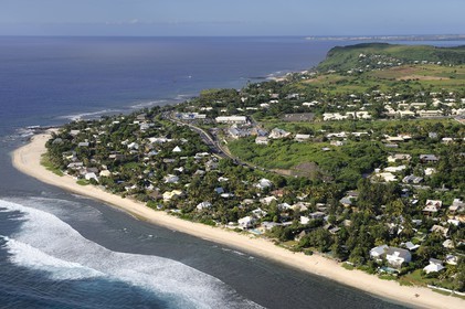 France, Reunion Island (French overseas department), Saint Gilles les Bains lagoon beach (aerial view)