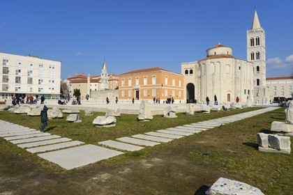 Croatia, Dalmatia, Dalmatian Coast, Zadar, Roman forum, Saint Donat church and the cathedral bell tower