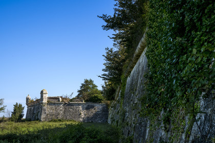France, Charente Maritime, Saintonge, Marennes Hiers Brouage, Brouage citadel, labelled Les Plus Beaux Villages de France (The Most Beautiful Villages of France), the ramparts built from 1630 to 1640 are equipped with watchtowers