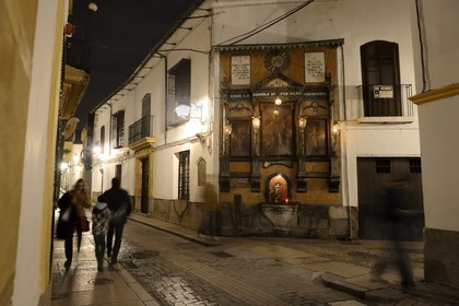 Espagne, Andalousie, Cordoue, centre historique classé Patrimoine Mondial de l'UNESCO, Retable de San Rafael à l'angle de la calle Candelaria et Lineros