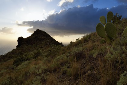 Italie, Sicile, iles Eoliennes, classées Patrimoine Mondial de l'UNESCO, Ile de Lipari, cote Ouest