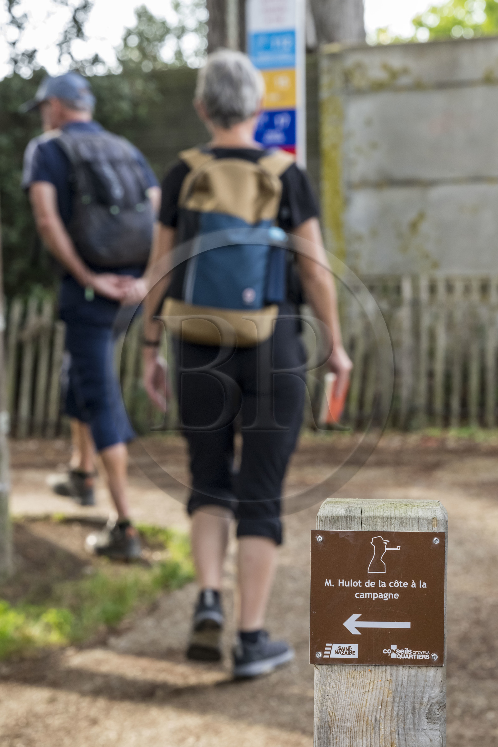 France, Loire Atlantique, Estuaire de la Loire, Saint Nazaire, on the Grande Randonnée GR 34 path in Saint-Marc-sur-Mer, Monsieur Hulot trail