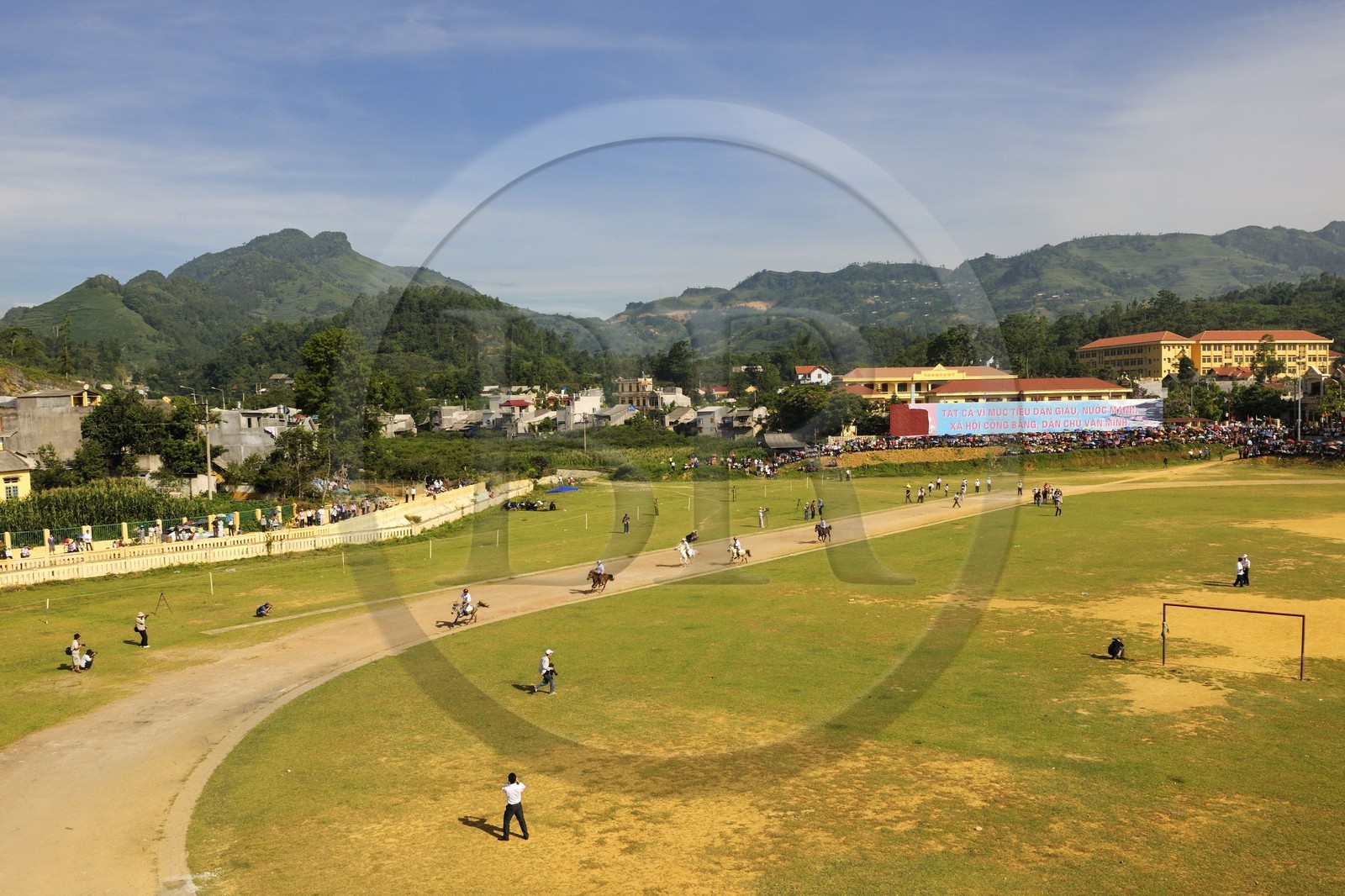 Vietnam, province de Lao Cai, Bac Ha, course annuelle de chevaux