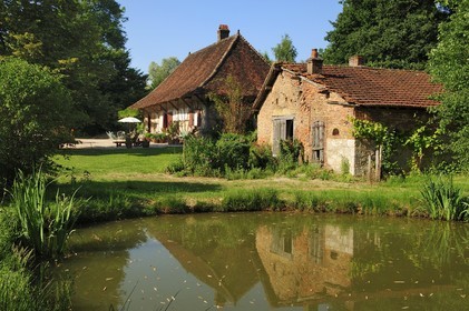 France, Saône et Loire (71), Bruailles, chambres d'hôtes La Ferme de Marie-Eugénie, ferme traditionnelle bressane