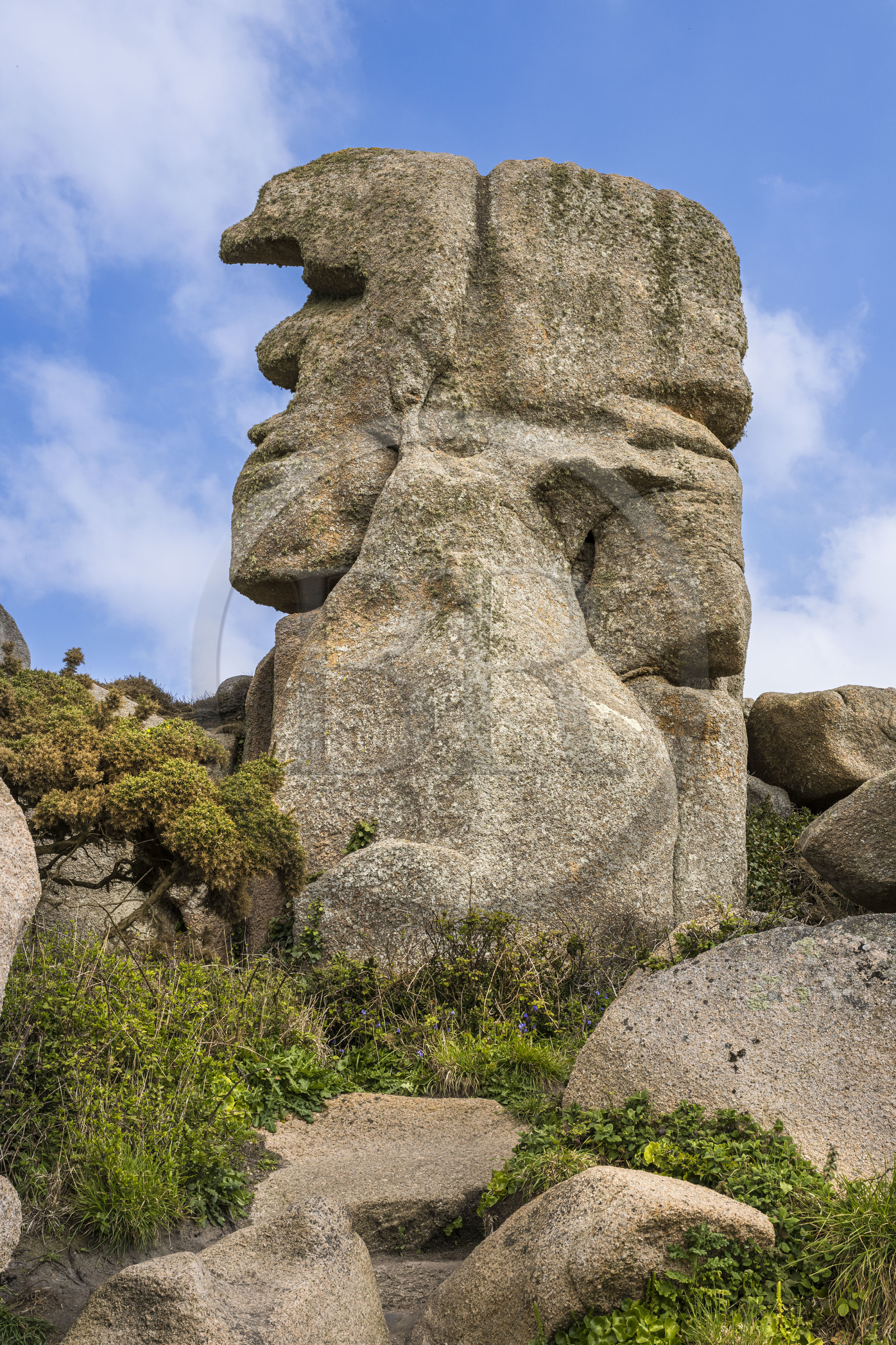 France, Cotes-d'Armor, Cote de Granit Rose, Trébeurden, Pointe du Castel, rock called Père Trébeurden
