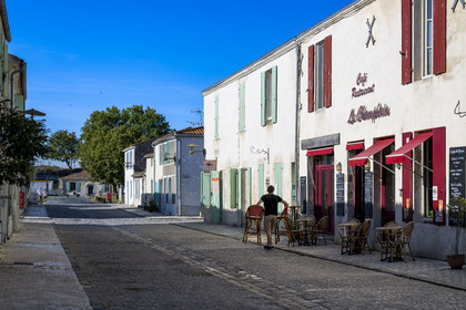 France, Charente Maritime, Saintonge, Marennes Hiers Brouage, Brouage citadel, labelled Les Plus Beaux Villages de France (The Most Beautiful Villages of France), rue du Québec is the main street