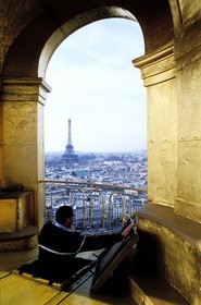France, Paris (75), l'Hôtel des Invalides, vue sur Paris depuis le sommet de l'église du dôme