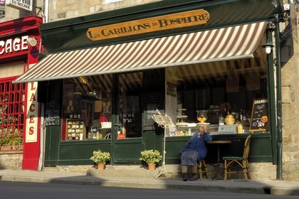 France, Manche, Villedieu les Poeles, restaurant Les Carillons du Bosphore