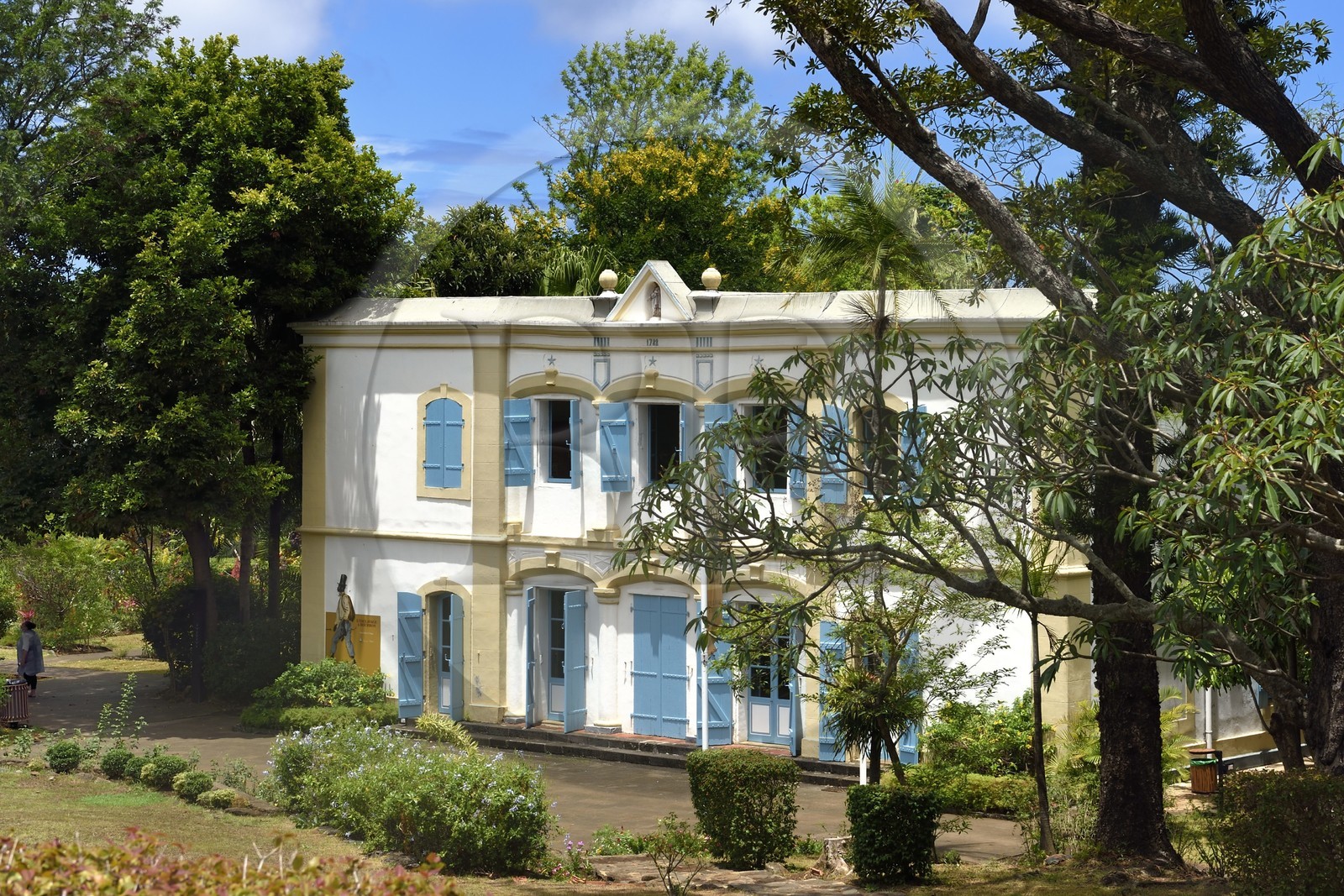 France, Ile de la Reunion, Saint-Gilles-les-Hauts, Musée de Villèle dans le domaine Panon-Desbassyns, ancienne propriété coloniale au cœur d'une grande plantation de canne à sucre qui faisait travailler un peu plus de 400 esclaves, la maison de maitre