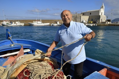 Italy, Sicily, Aeolian Islands, listed as World Heritage by UNESCO, Lipari Island, Lipari, Marina Corta fishing port, the fisherman Enzo Tomarchio says Enzo Il Negro
