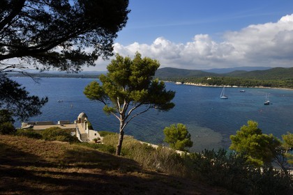 France, Var, Bormes les Mimosas, small fort at the entrance of Brégancon Fort, official residence of the President of the Republic