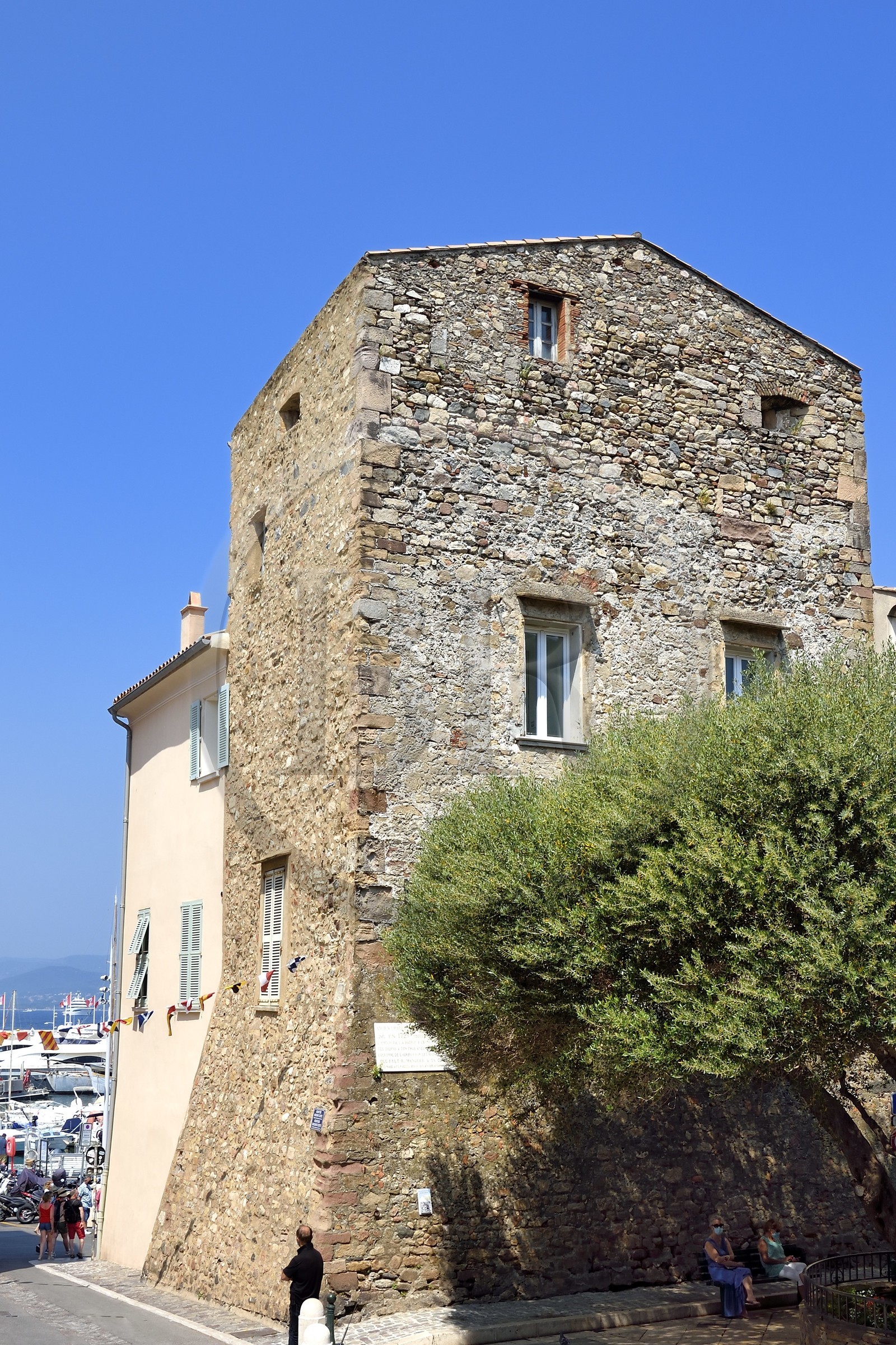 France, Var (83), Saint-Tropez, tour seigneuriale du milieu XVème siècle