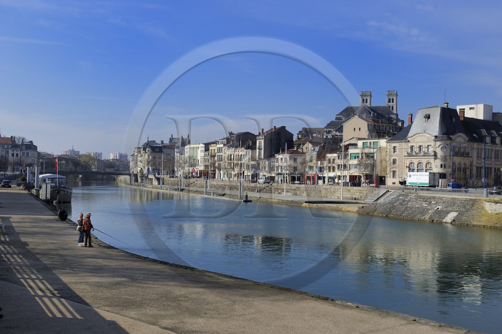 France, Meuse (55), Verdun, le quai de Londres et la cathédrale