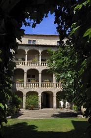 France, Herault, Pezenas, Hotel of Alfonse from the 17th century rue Conti where Molière and his company gave the Flying Doctor, the second court has a high gallery on portico, overlooking the garden by a row of arcades on three levels