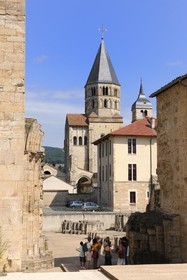 France, Saône et Loire (71), ancienne abbaye de Cluny, ruines et clocher de l'eau bénite (mention obligatoire RMN)