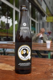 Allemagne, Berlin, quartier de Friedrichshain-Kreuzberg, bière de microbrasserie