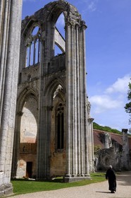 France, Seine-Maritime (76), Saint-Wandrille-Rançon, Abbaye de Saint-Wandrille, anciennement abbaye de Fontenelle, abbaye bénédictine fondée au VIIe siècle, ruines de l'église abbatiale Saint-Pierre
