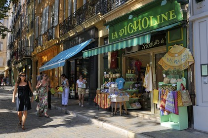 France, Bouches-du-Rhône (13), Aix-en-Provence, boutiques place de l'Hôtel de ville