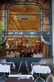 France, Meurthe-et-Moselle, Nancy, brasserie Excelsior (Brasserie Flo) built in 1910, Art Nouveau Ecole de Nancy style, the windows are from Jacques Gruber