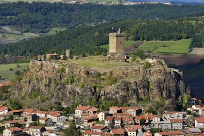 France, Haute-Loire (43), Polignac, Chateau de Polignac, forteresse du XIe siècle sur un plateau basaltique