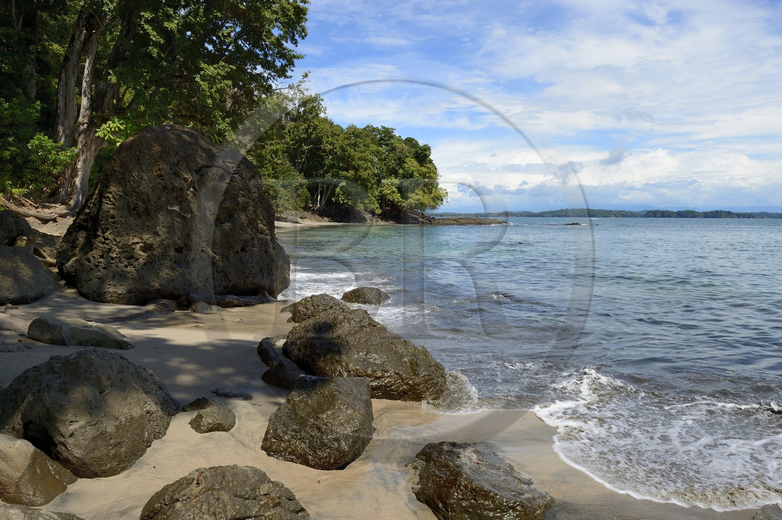 Panama, province de Chiriqui, Parc national marin du Golfe de Chiriqui, Isla Palenque, la plage de playa Primera