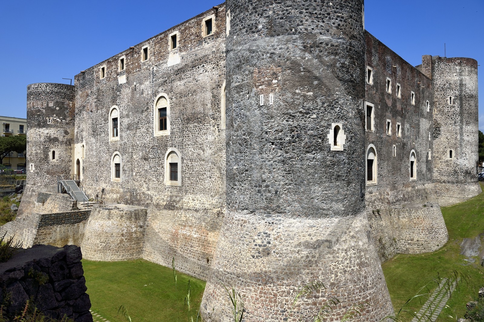 Italy, Sicily, Catania, Baroque city listed as UNESCO World Heritage, Ursino Castle (Castello Ursino) is a 13th century military building