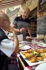 France, Alpes-Maritimes (06), Nice, quartier du Vieux Nice, restaurant l'Escalinada rue François Zanin, Henri Cagnoli