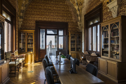 Italy, Liguria, Genoa, Castello d'Albertis Museo delle Culture del Mondo, castle of Enrico Alberto D'Albertis, Genoese explorer, navigator and travel writer (1846-1932), the library
