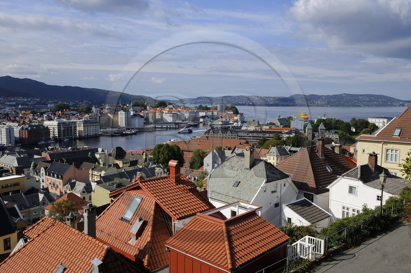 Norway, Hordaland, Bergen seen from the district of Sandviken